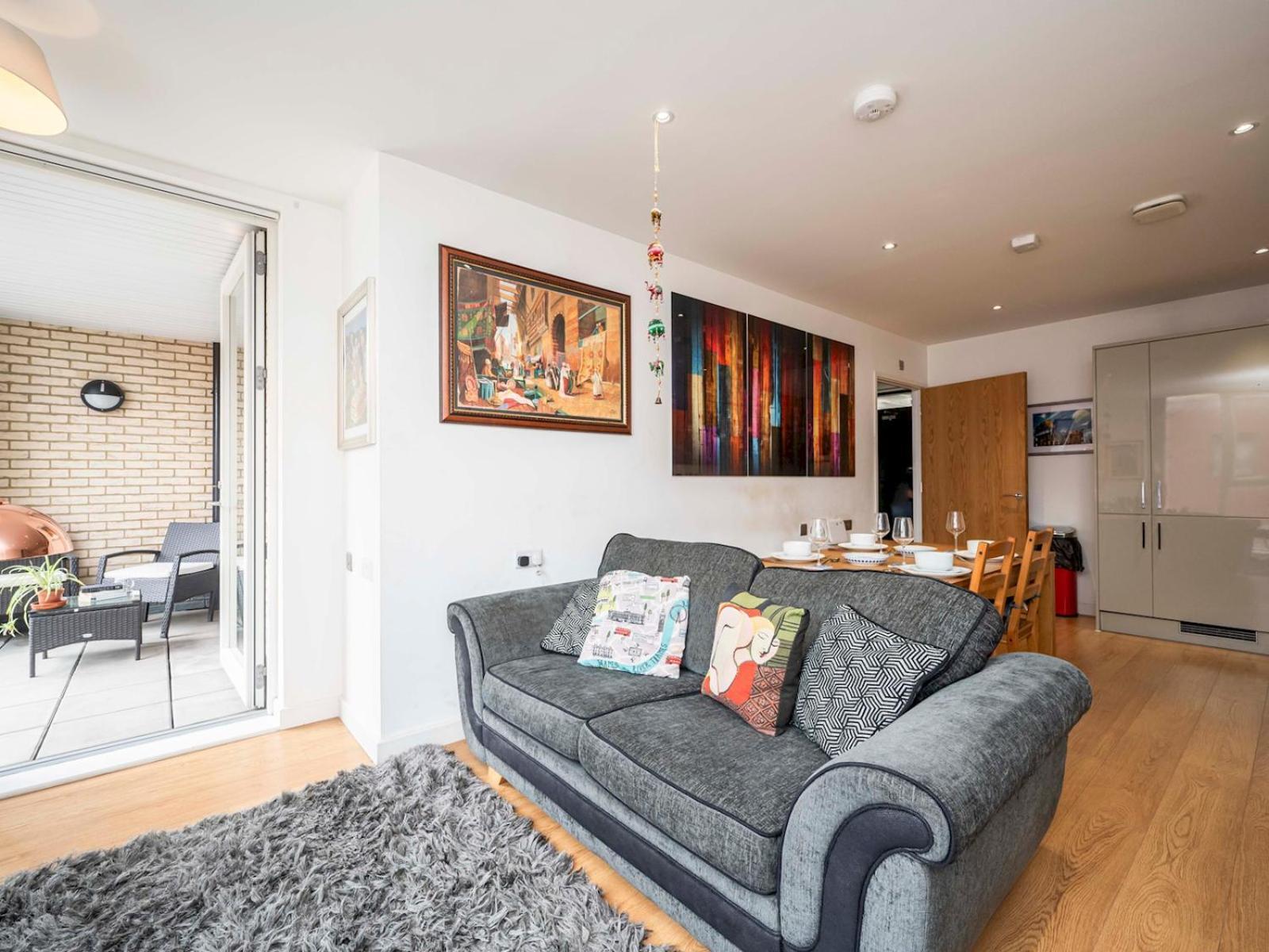 London Apartment Near Tower Bridge And Tube Pass The Keys Екстер'єр фото
