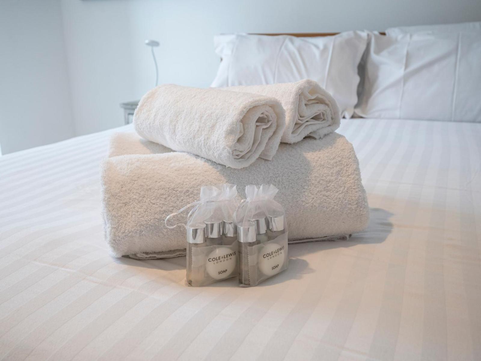 London Apartment Near Tower Bridge And Tube Pass The Keys Екстер'єр фото